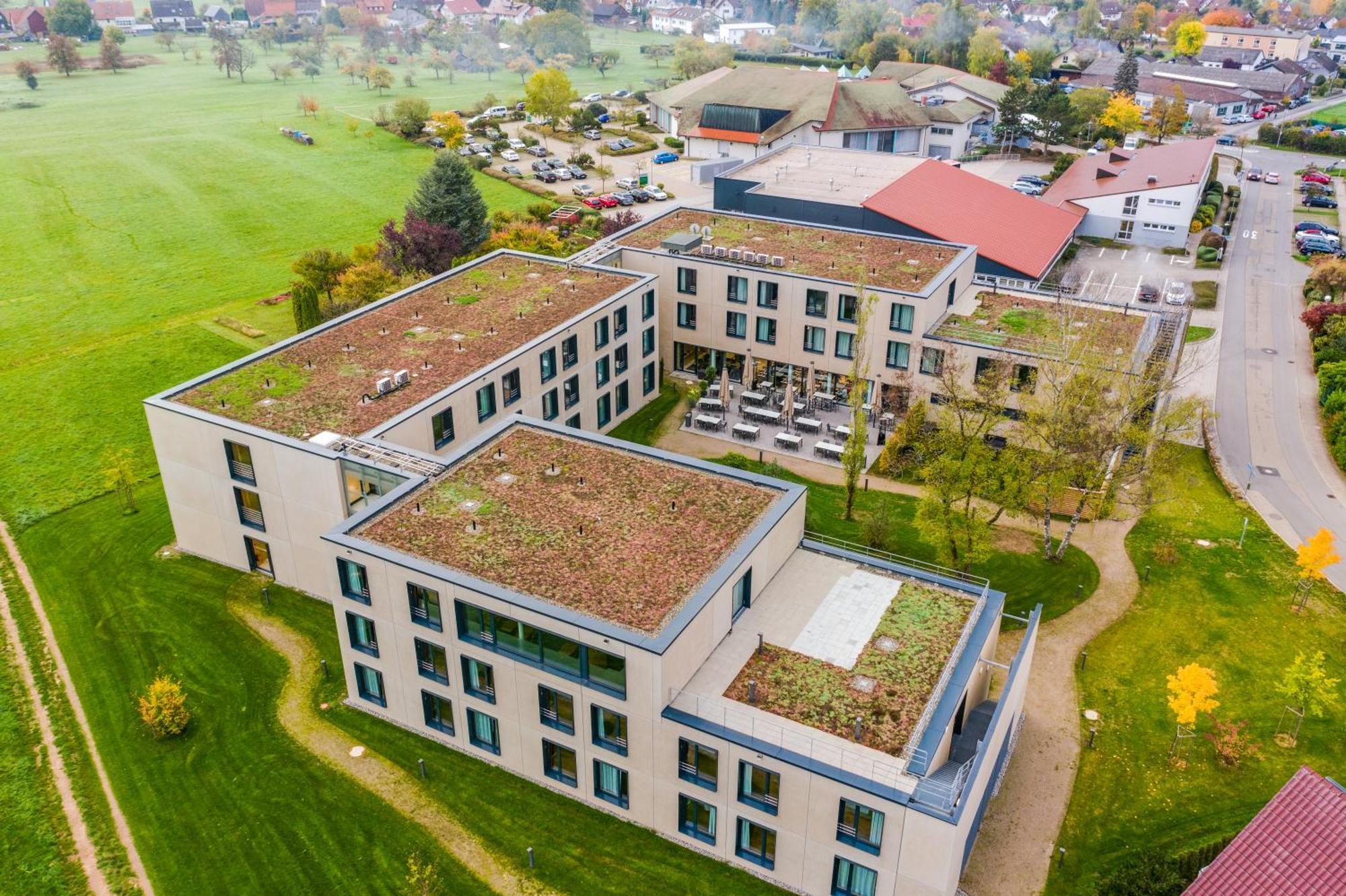 Dekra Congresshotel Wart Altensteig Bagian luar foto