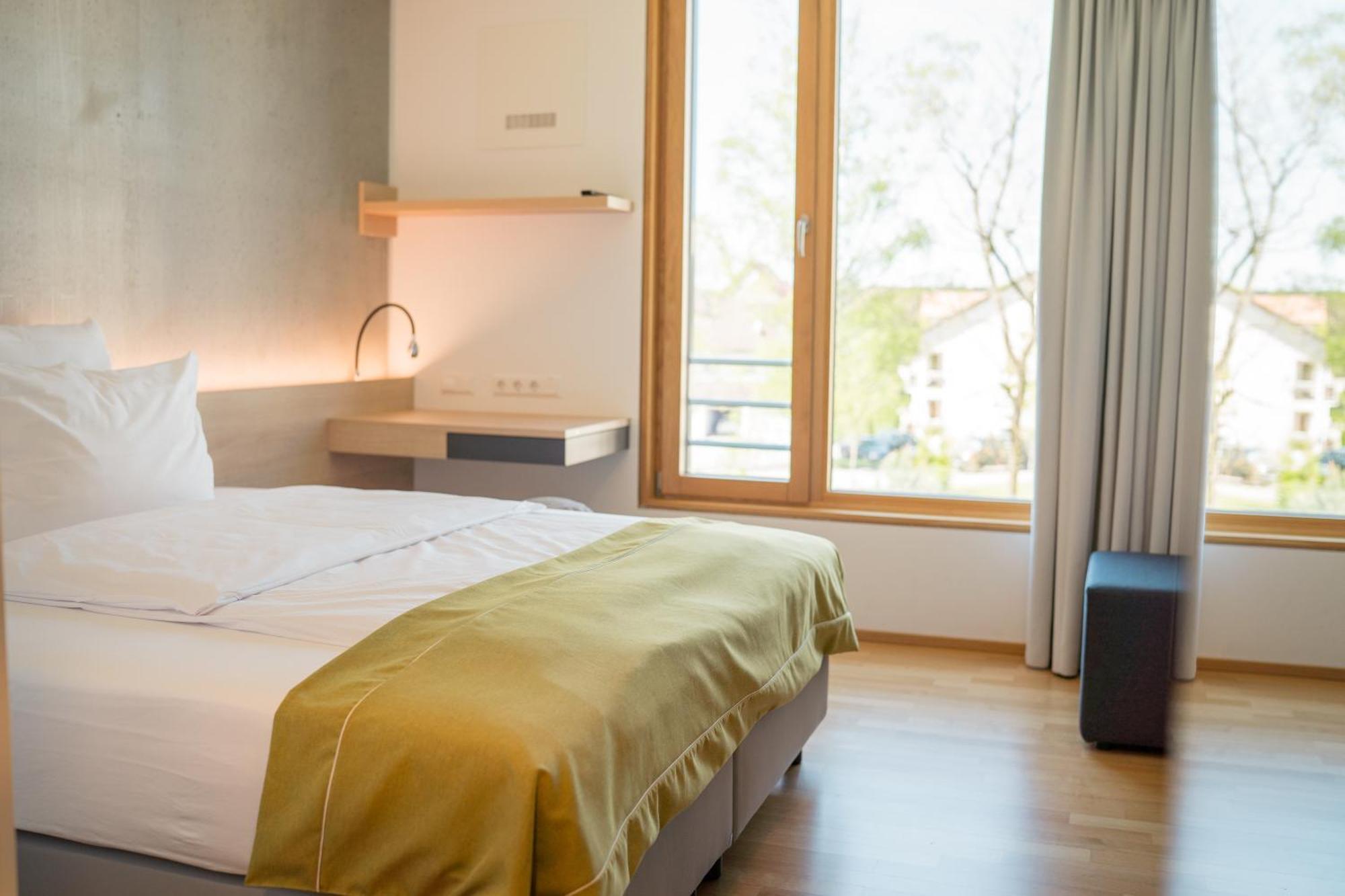 Dekra Congresshotel Wart Altensteig Bagian luar foto