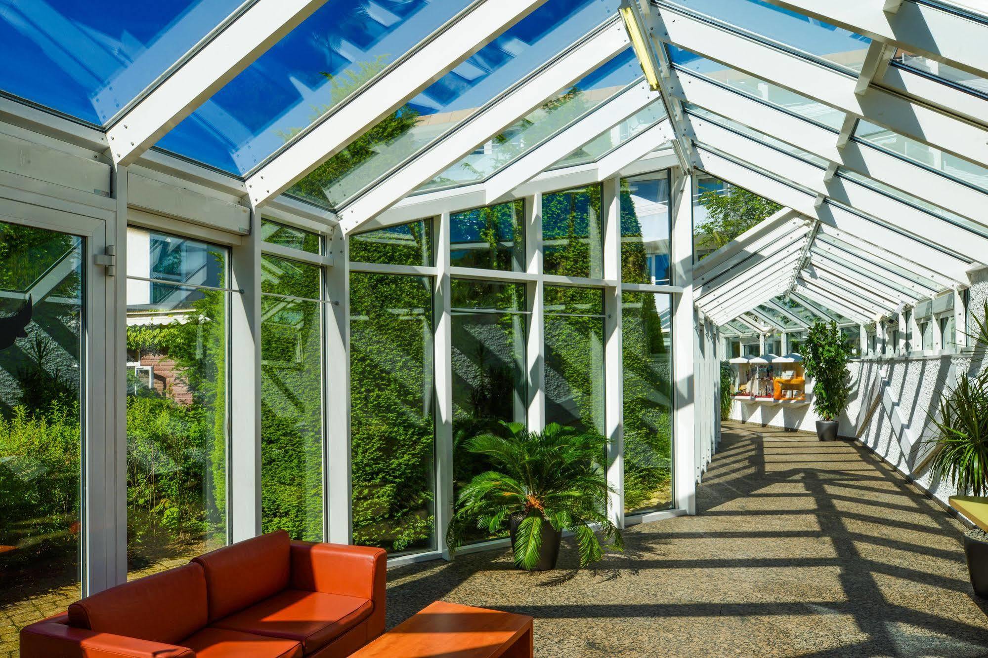 Dekra Congresshotel Wart Altensteig Bagian luar foto